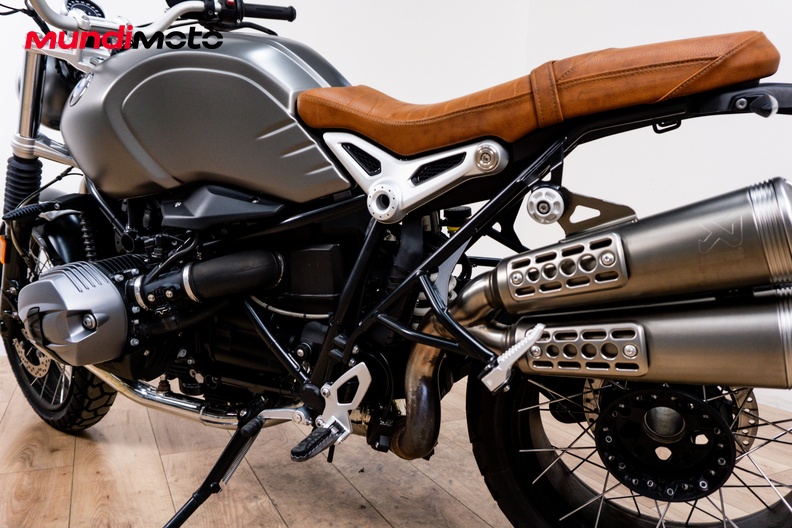 Motorbike image 8