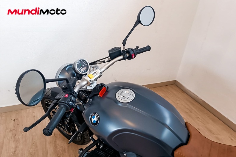 Motorbike image 10