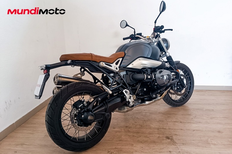 Motorbike image 2