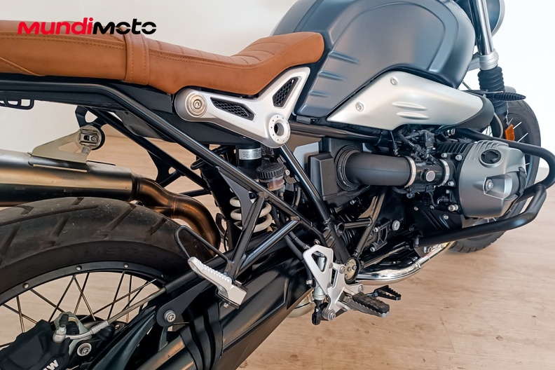 Motorbike image 3