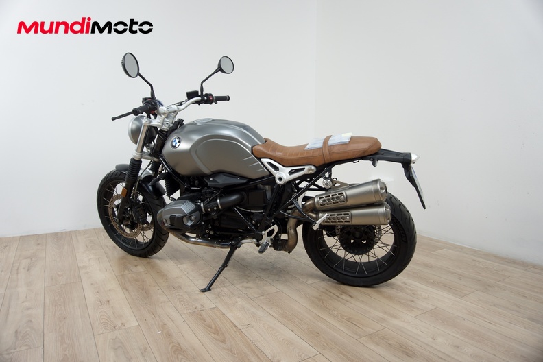 Motorbike image 7