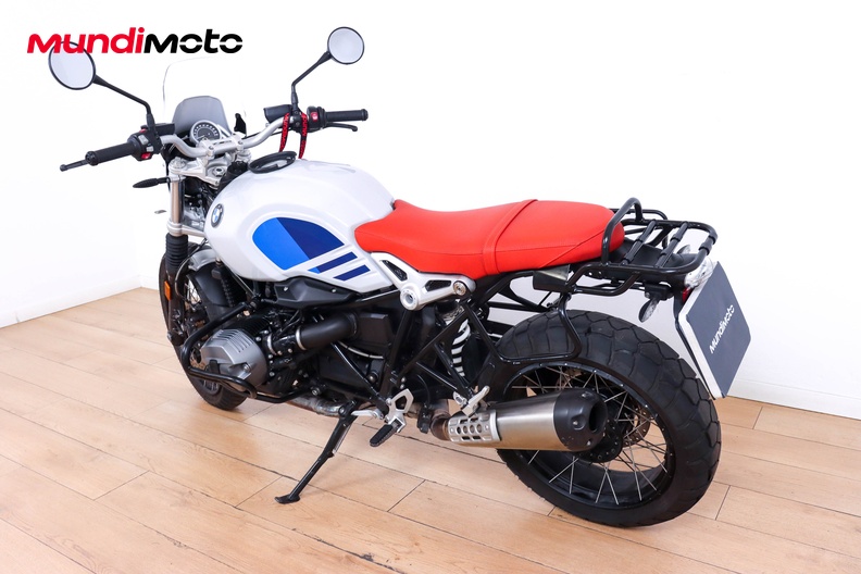 Motorbike image 6