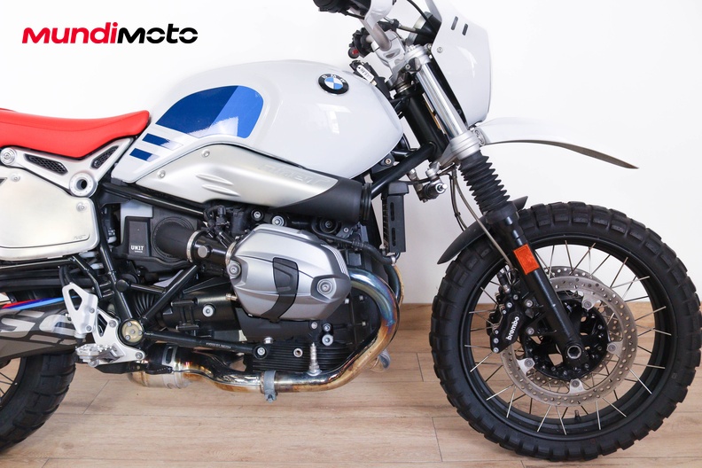 Motorbike image 12