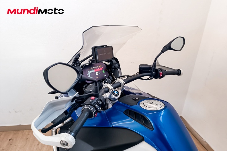 Motorbike image 10
