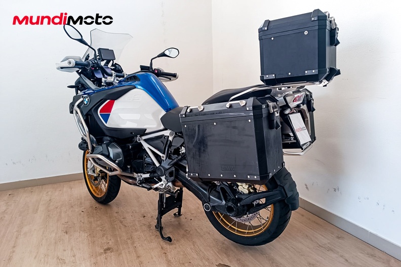 Motorbike image 7