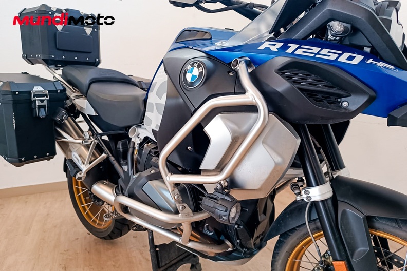 Motorbike image 4