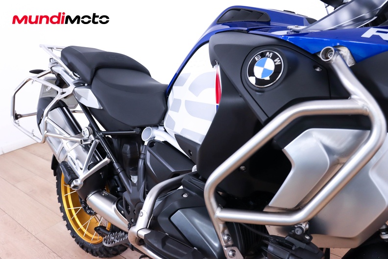 Motorbike image 13
