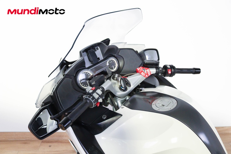 Motorbike image 10