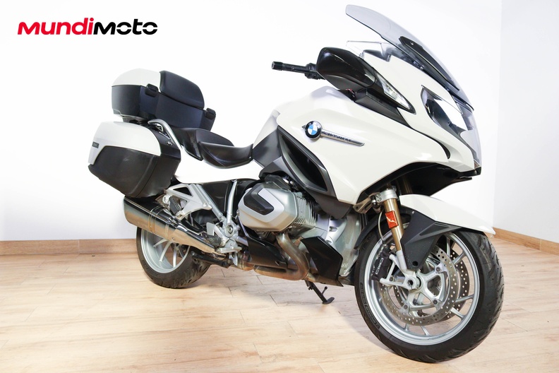 Motorbike image 3