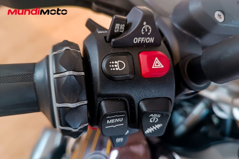 Motorbike image 12