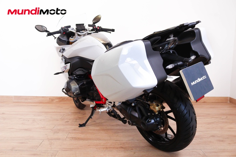 Motorbike image 6