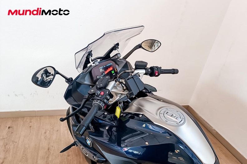 Motorbike image 10