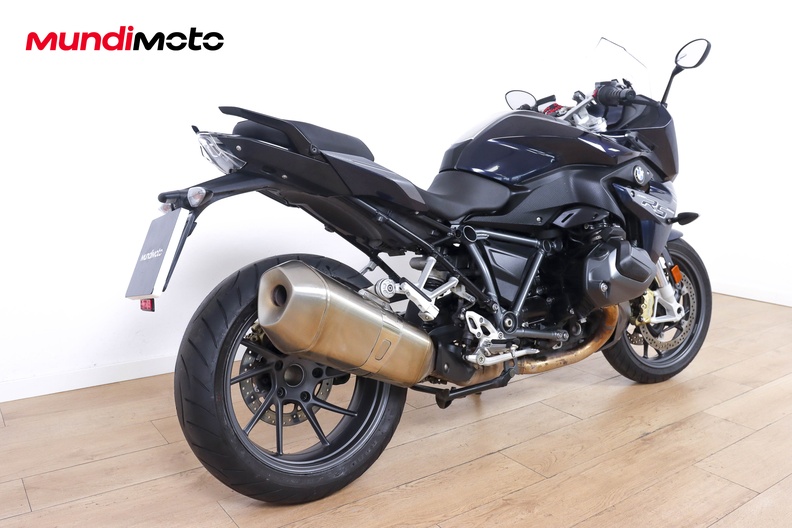 Motorbike image 2