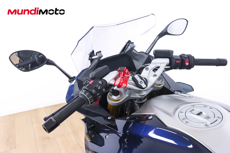 Motorbike image 10