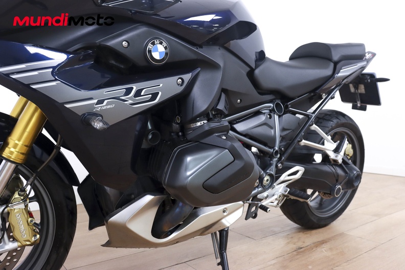 Motorbike image 8
