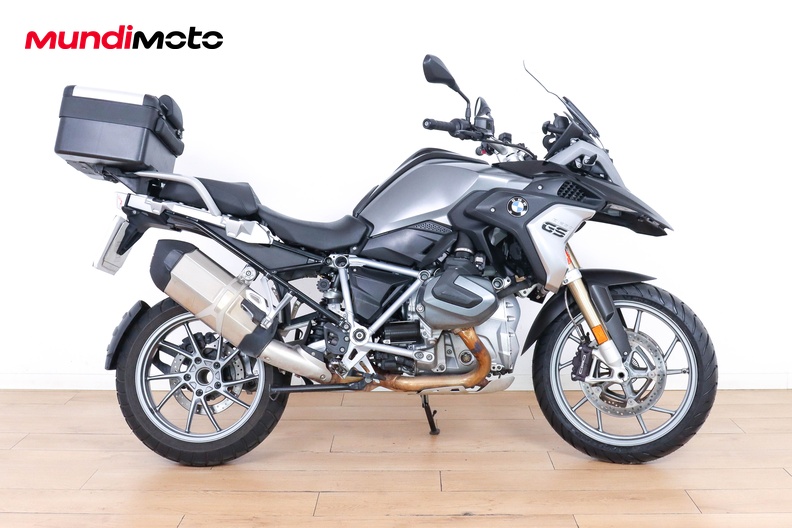 Motorbike image 0