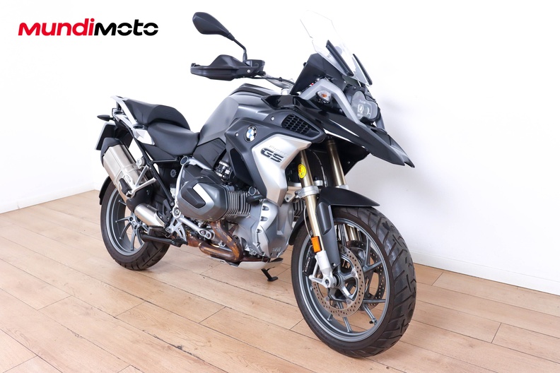 Motorbike image 1