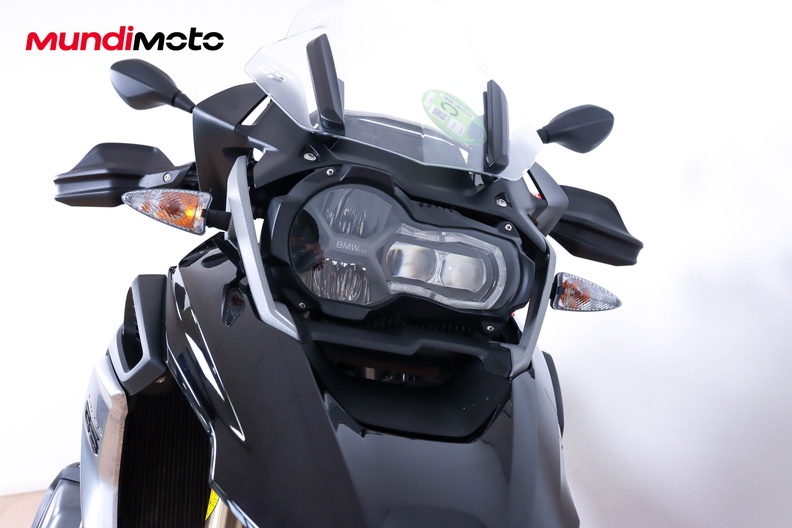 Motorbike image 4