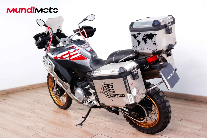 Motorbike image 6