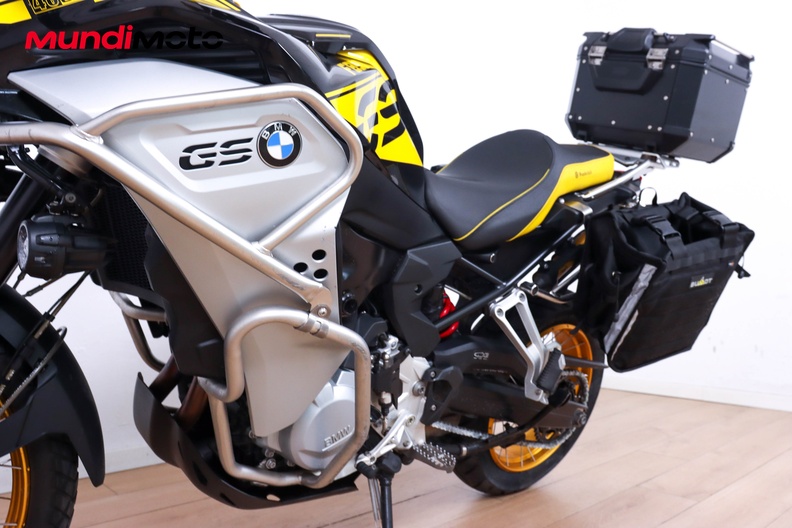 Motorbike image 8