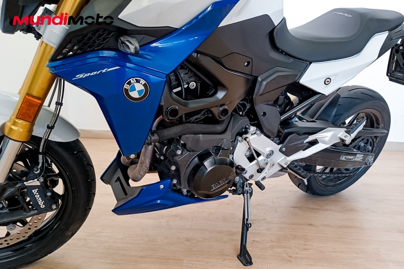 Motorbike image 9