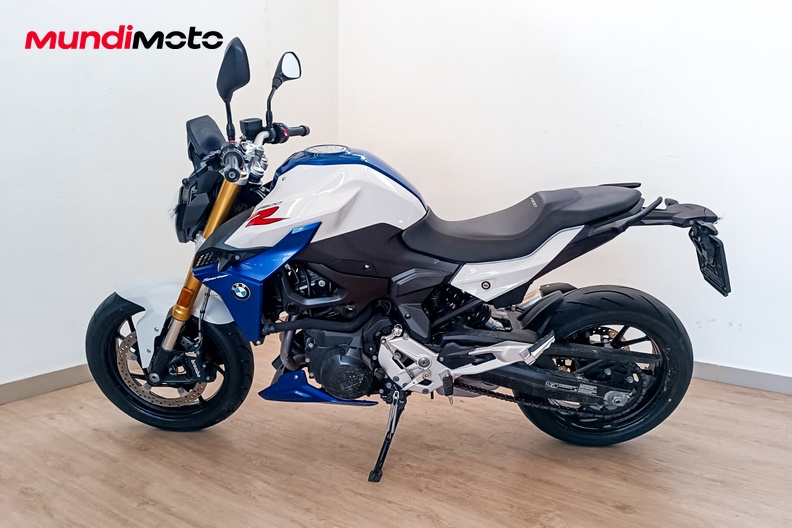 Motorbike image 5