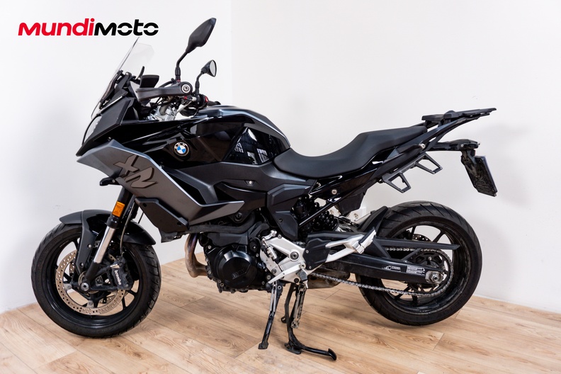 Motorbike image 5