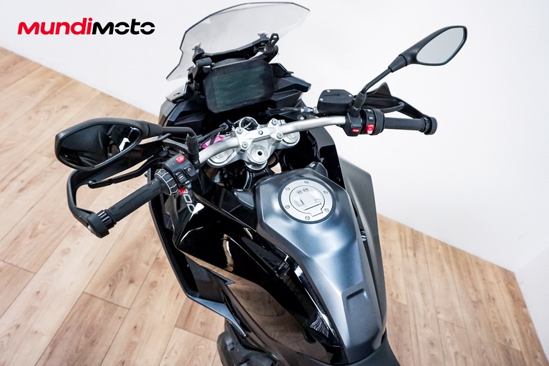 Motorbike image 10