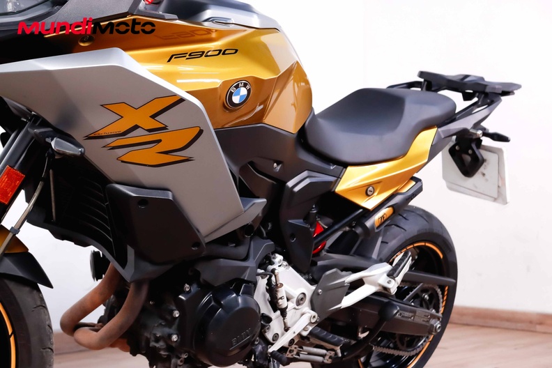 Motorbike image 8