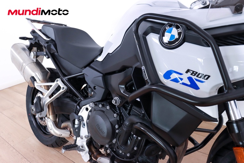 Motorbike image 13