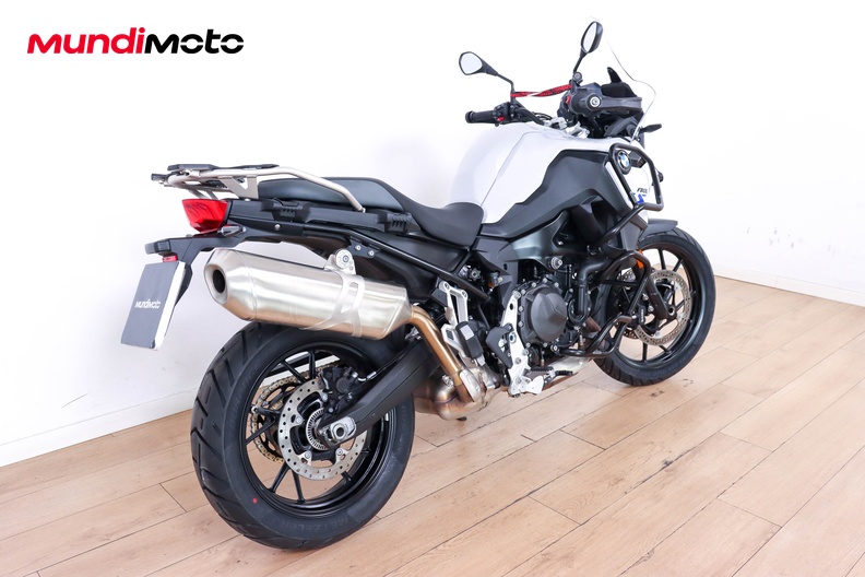 Motorbike image 2
