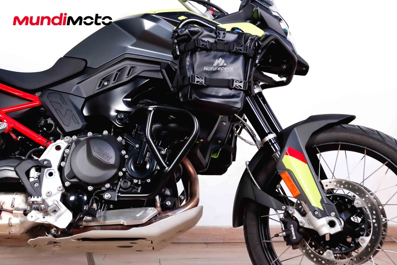 Motorbike image 12