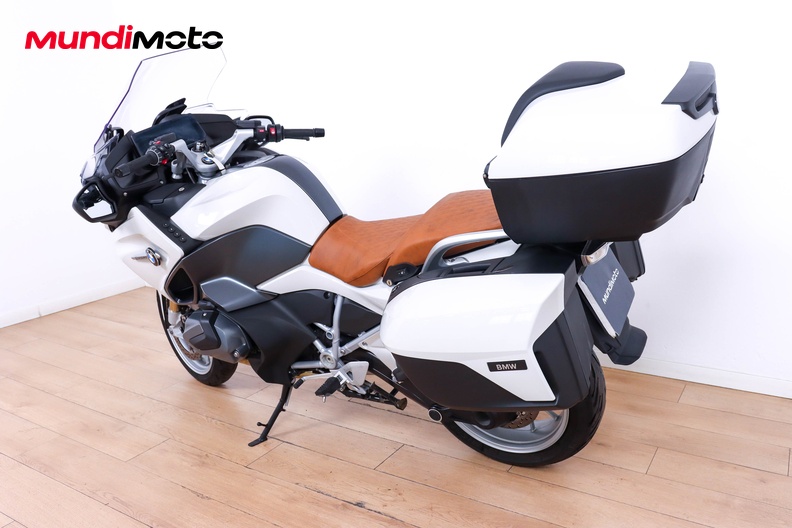 Motorbike image 6
