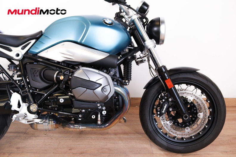 Motorbike image 12