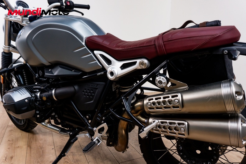 Motorbike image 8