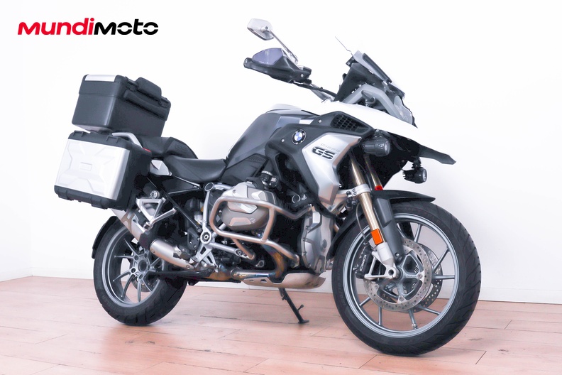 Motorbike image 1