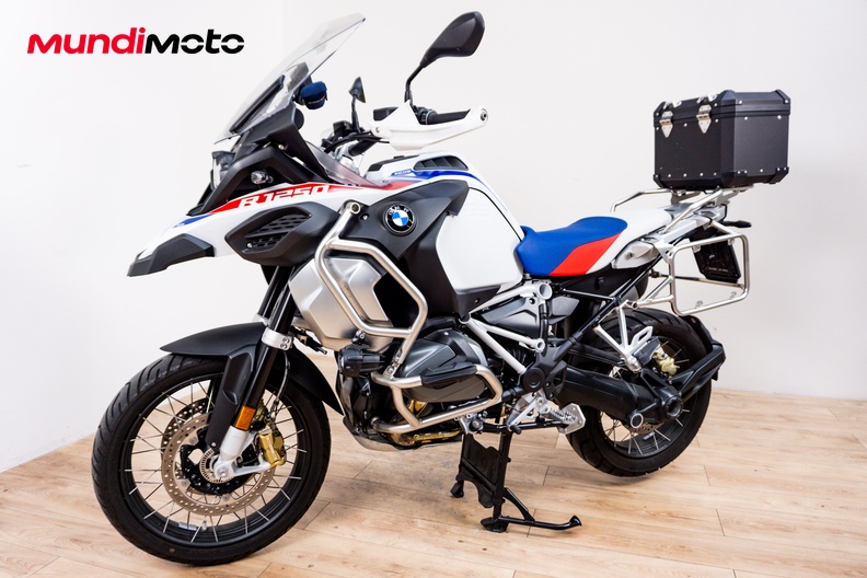 Motorbike image 6