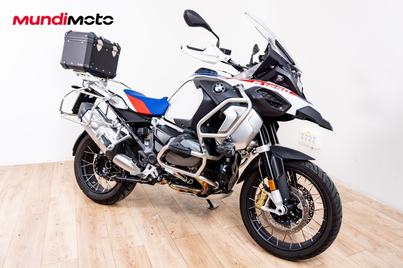 Motorbike image 1