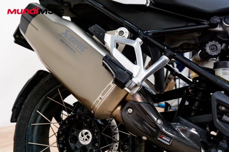 Motorbike image 12