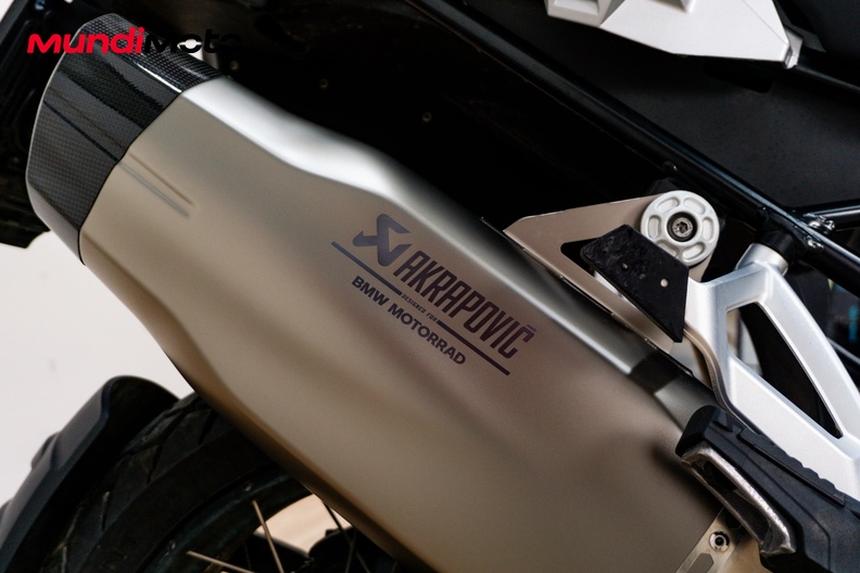 Motorbike image 13