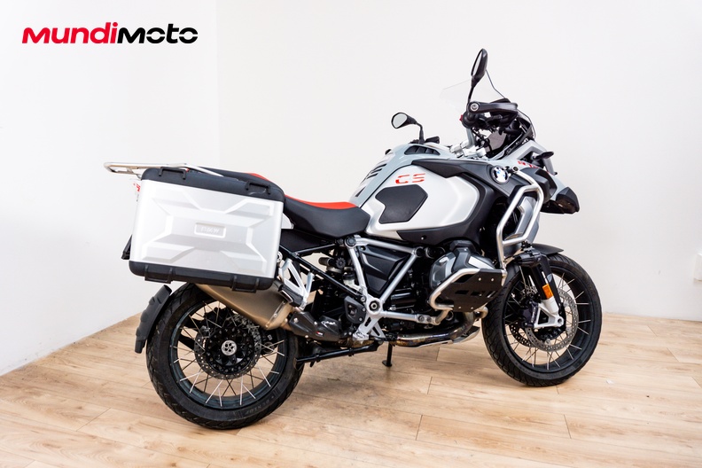 Motorbike image 2
