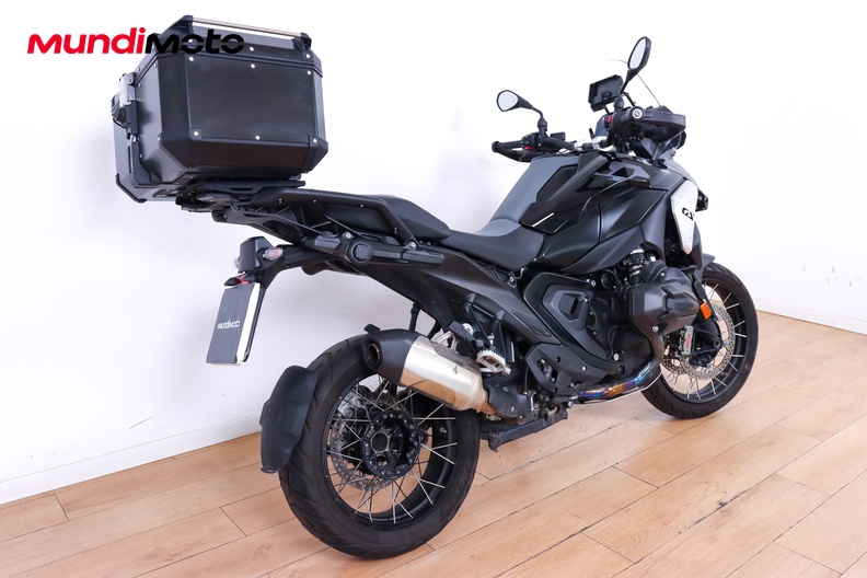 Motorbike image 2