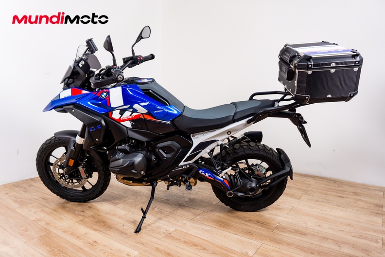 Motorbike image 5