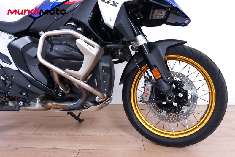 Motorbike image 13