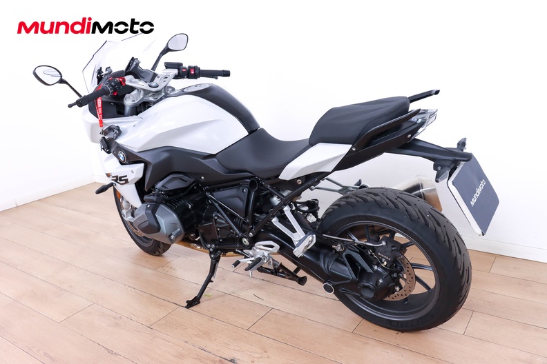 Motorbike image 6