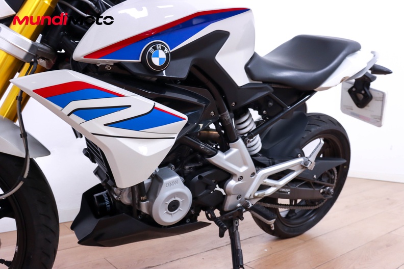 Motorbike image 8