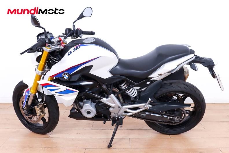 Motorbike image 5