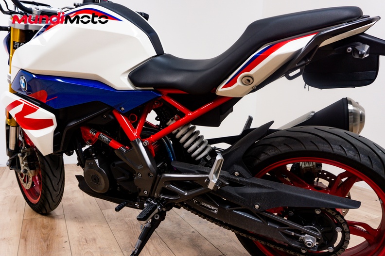 Motorbike image 8