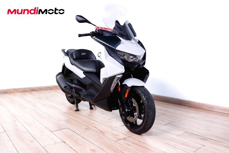 Motorbike image 1