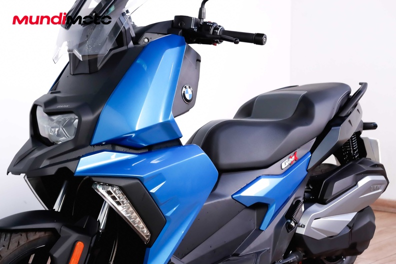Motorbike image 8